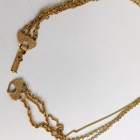 Crown Pendant 3 Strand Chain Faux Coral Pear Florenza Style VTG Goldtone Royal - Picture 5 of 5
